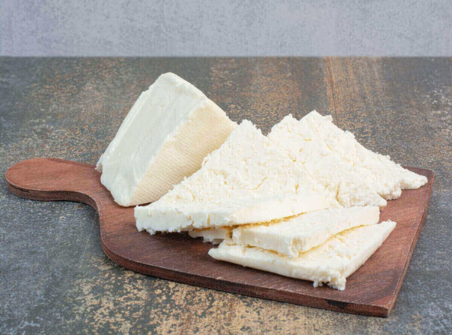 How to Tell if White Cheese Is Fresh and High Quality