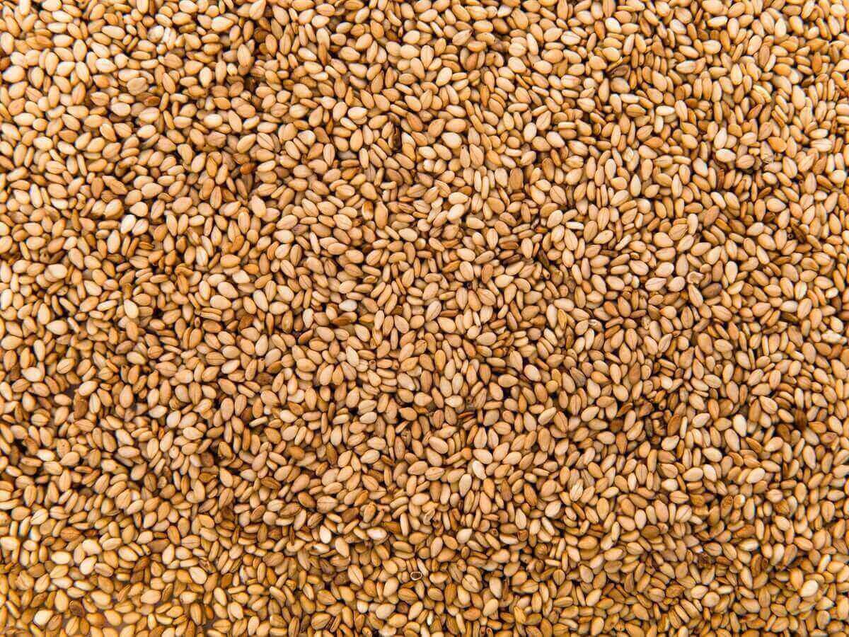 Why Eco-Conscious Farming Produces Better Organic Sesame Oil